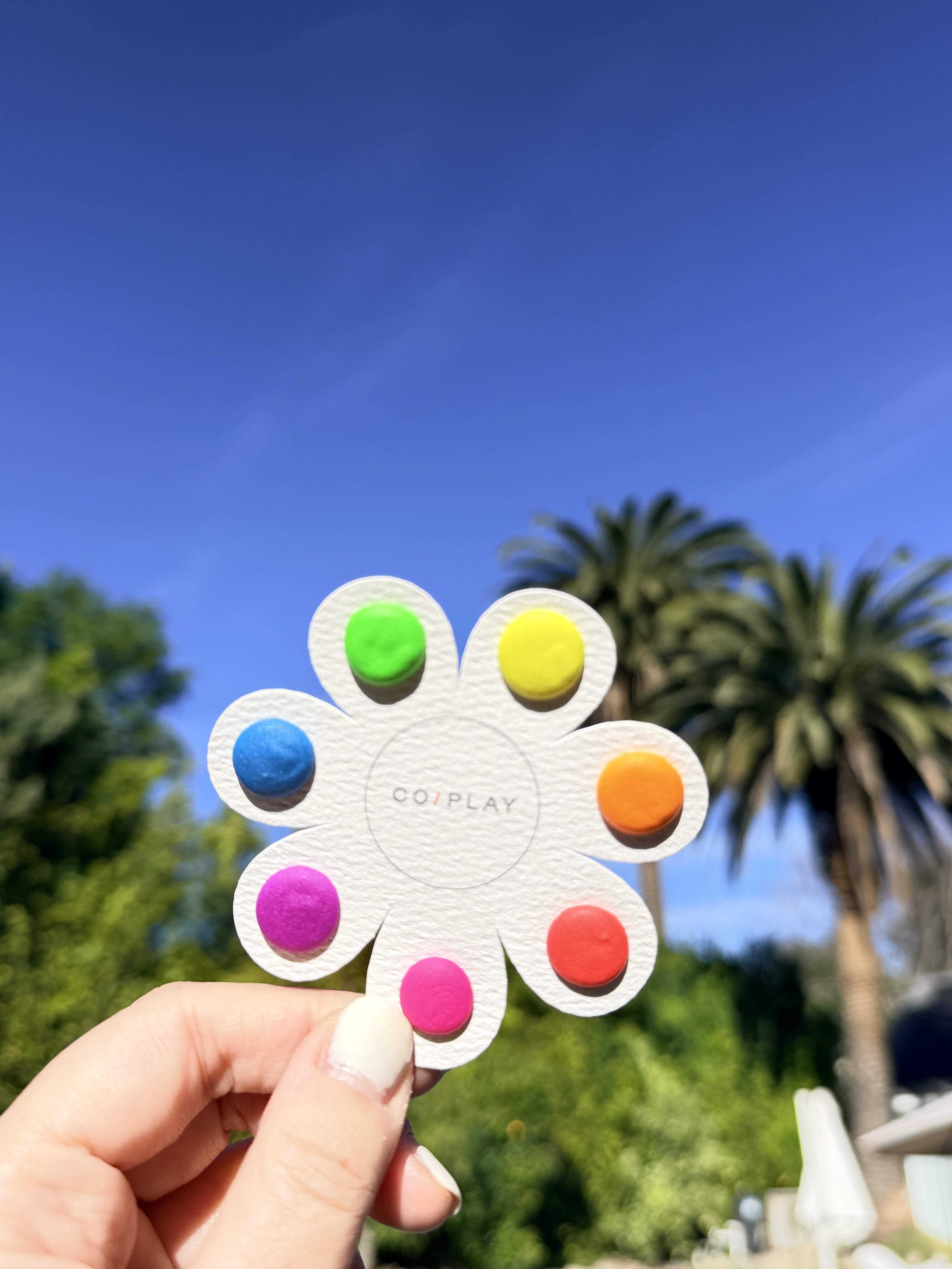 COI0006 Glow-in-the-Dark Seven-Color Bloom Dot Palette lifestyle photo